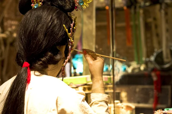 Maniquí de ópera chino, maquillaje — Foto de Stock