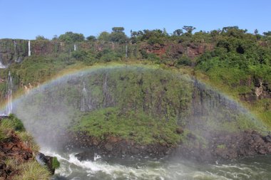 Iguassu Şelalesi