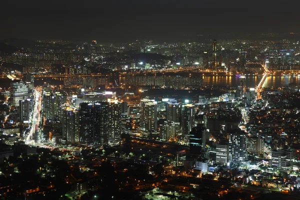 De stad Seoel in Zuid-korea's nachts — Stockfoto