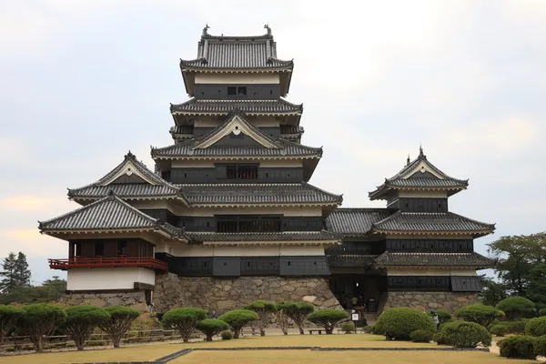 Замок Мацумото — стоковое фото