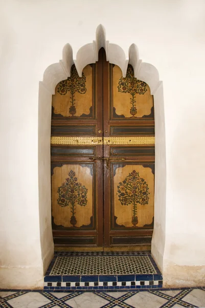 Marocký dřevěné dveře — Stock fotografie