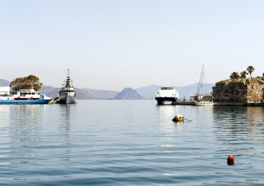 kos town Limanı girişi