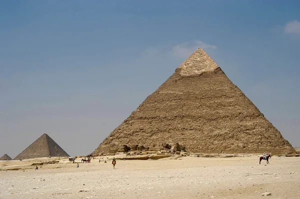 Giseh πυραμίδες στο Κάιρο — Φωτογραφία Αρχείου