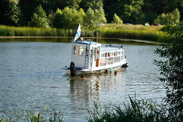 Rest on the River — Stock Photo, Image