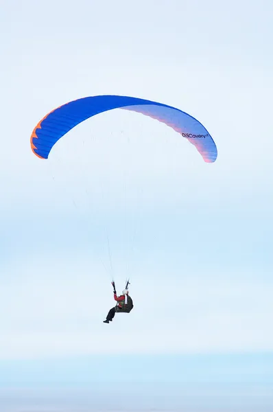 Fallschirmflug — Stockfoto
