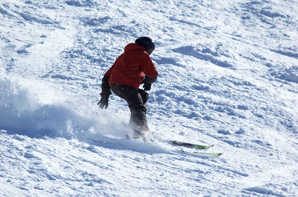Tumbling van de skiër — Stockfoto