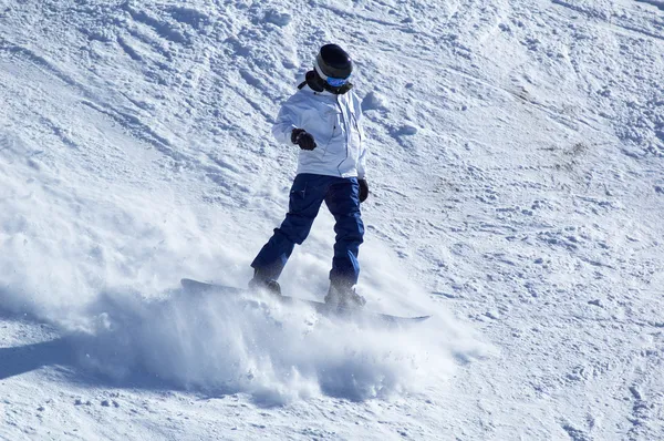 Weißer Snowboarder — Stockfoto