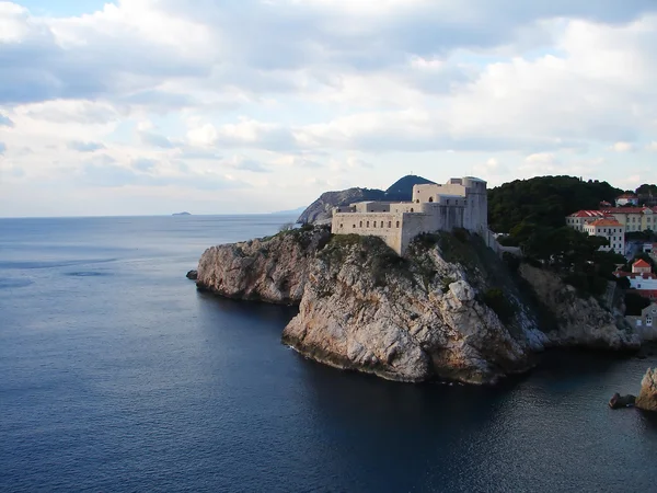 Forteresse Lovrijenac à l'ouest de Dubrovnik — Photo
