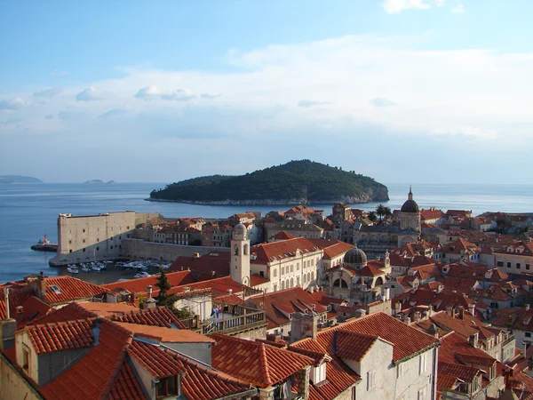 Dubrovnik zicht vanaf de stadsmuur — Stockfoto