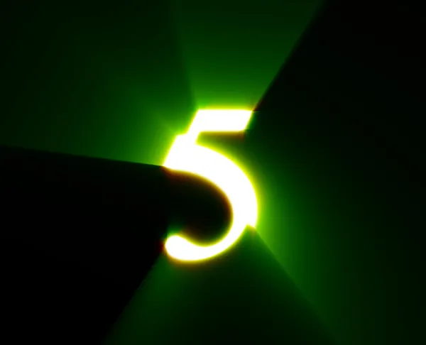 Fünf, fünf, leuchten, grün — Stockfoto