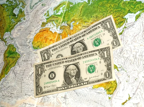 Долар на карті — стокове фото