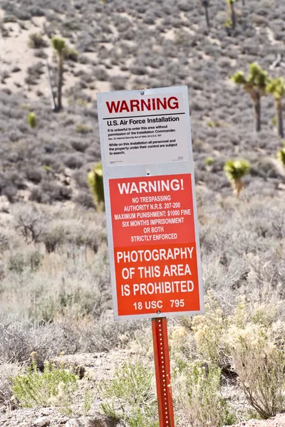 Warning Area 51 — Stock Photo, Image
