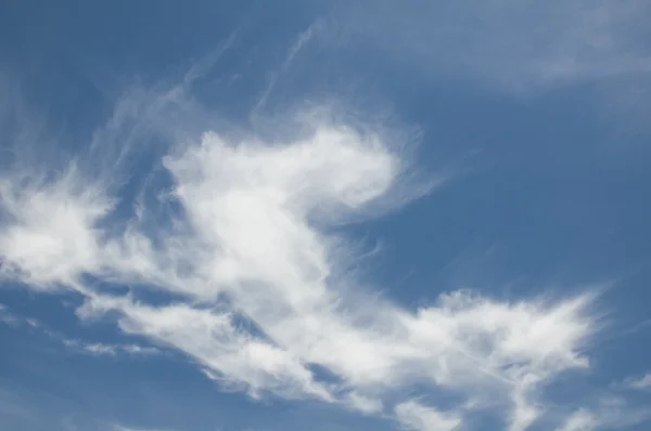 Nubes de cirros —  Fotos de Stock