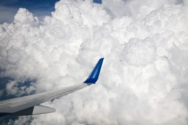 Storm Cloud Flight — Stock Photo, Image