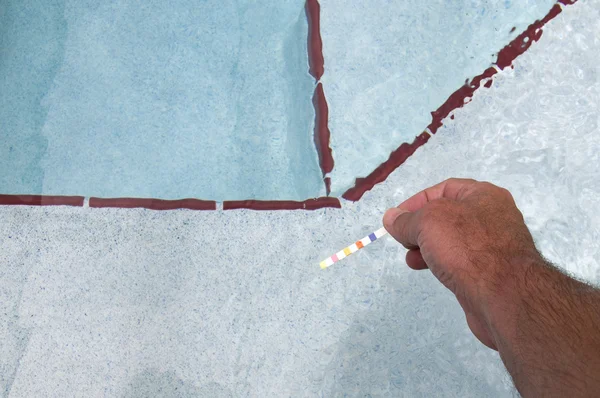Teste de piscina — Fotografia de Stock
