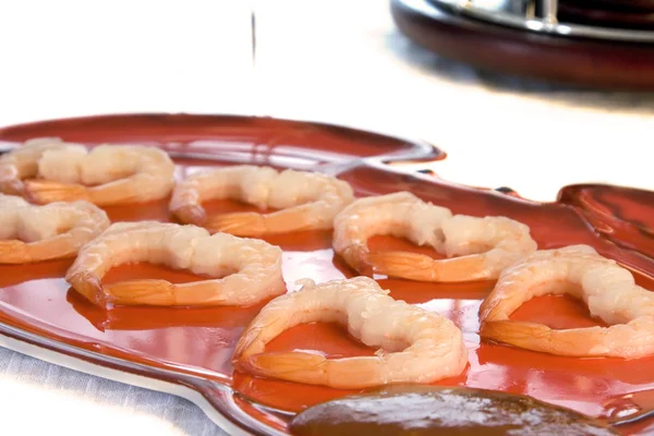 Shrimps on a Plate forming Hearts — Stock Photo, Image
