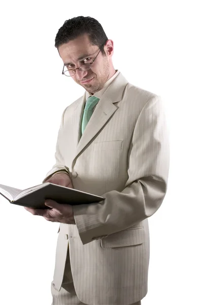 Biznesmen czytający książkę — Zdjęcie stockowe