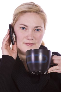 mooie vrouw op haar telefoon