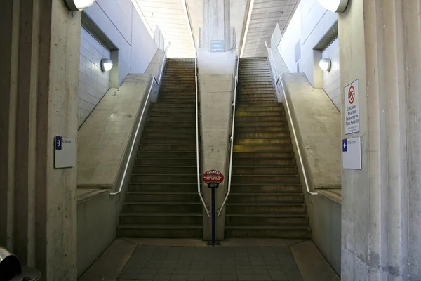 Escaliers de métro — Photo