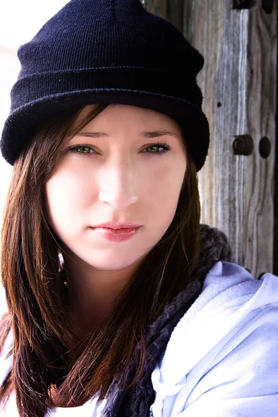 Piękna nastolatka z kapelusza — Zdjęcie stockowe