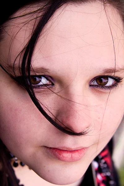 Close-up op een mooie tiener poseren — Stockfoto