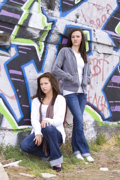 Beautiful Teenagers Posing — Stock Photo, Image