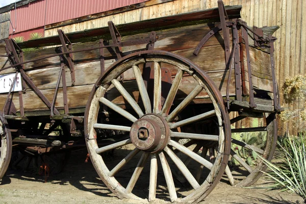 Velho vagão antigo — Fotografia de Stock