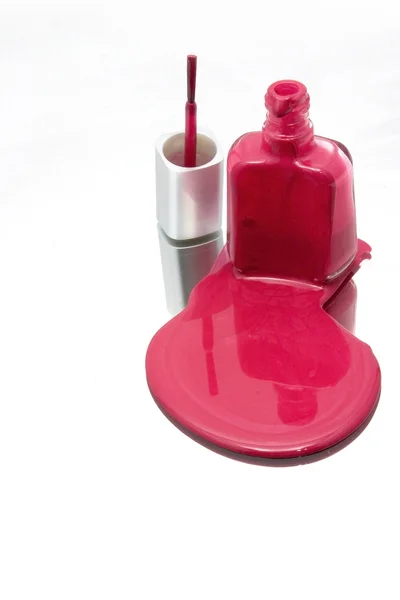Nail polish morsen op een spiegel — Stockfoto