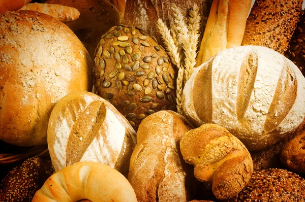 Utbud av färskt bröd — Stockfoto