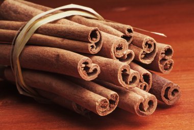 Cinnamon Sticks clipart