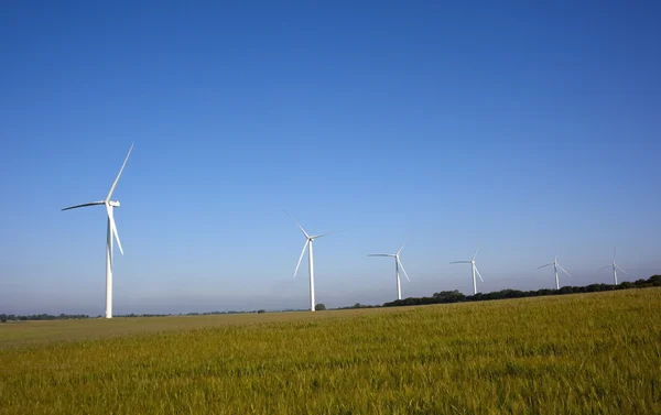 Průvod větrných turbín — Stock fotografie