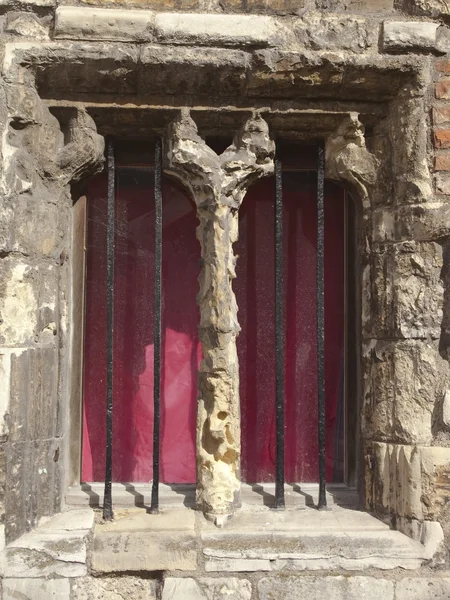 Μεσαιωνικό παράθυρο — Φωτογραφία Αρχείου