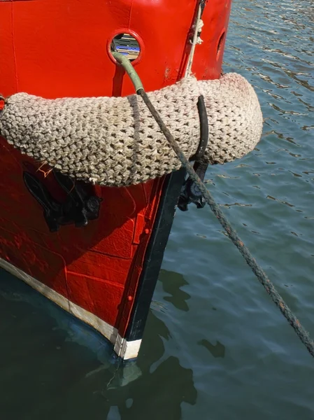 Лук рыболовного судна — стоковое фото