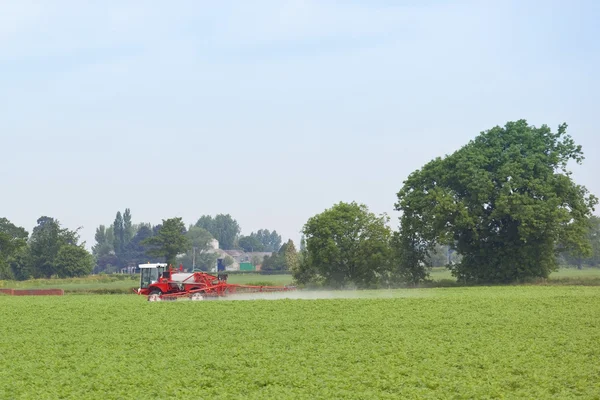 Crop spraying — Stock Photo, Image
