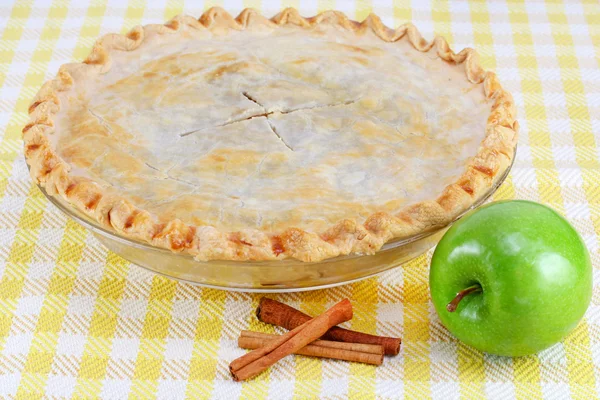Teljes házi almás pite — Stock Fotó