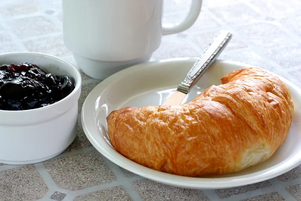 Fresh croissant and jelly — Stock Photo, Image