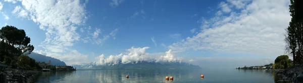 Švýcarsko, montreux, panoramatický pohled — Stock fotografie