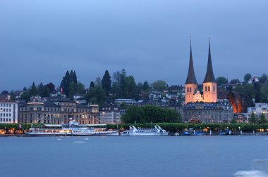 Lucerne, İsviçre, şehir manzarası, gece