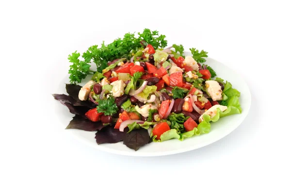 Salada com feijão, tomate e frango — Fotografia de Stock