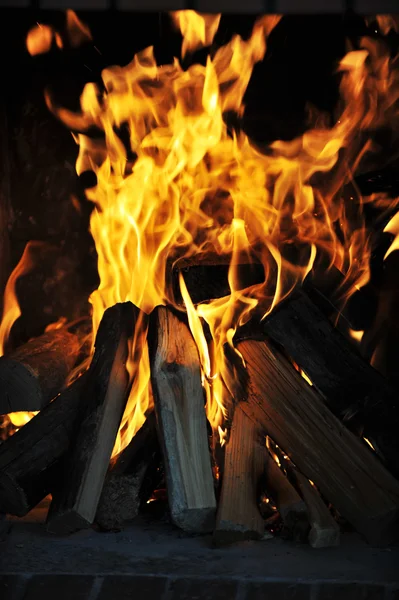 Api berkobar — Stok Foto