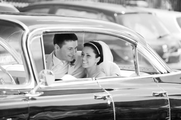 Bruid en bruidegom — Stockfoto