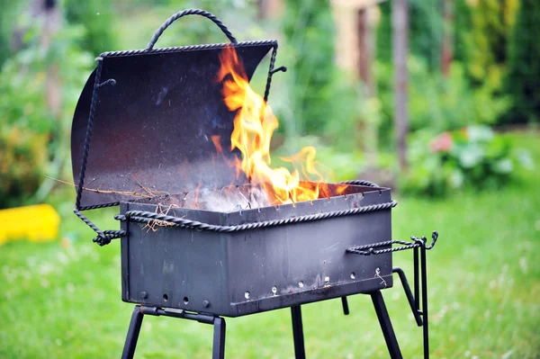 Brazier with fire — Stock Photo, Image