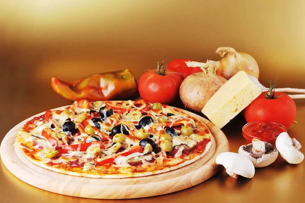 Fresh baked pizza — Stock Photo, Image