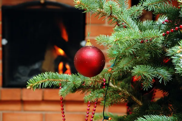 Oyuncak ile Noel ağacı — Stok fotoğraf