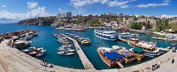 Småbåtshamnen i antalya, Turkiet — Stockfoto
