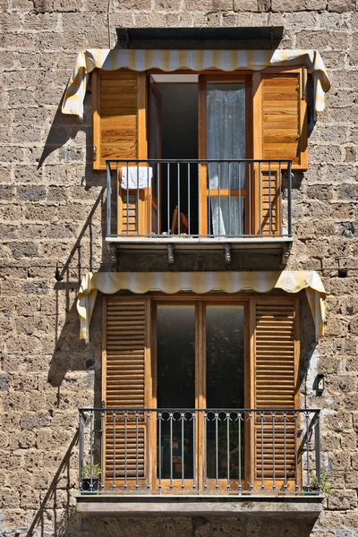 Windows i sorrento, Italien — Stockfoto
