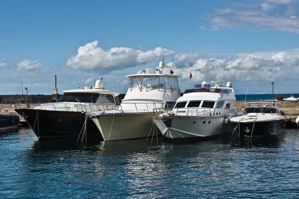 Yachts In Marina Grande, Capri, Italy — Stock Photo, Image