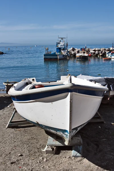 Barco en Marina Grande, Sorrento — Foto de Stock