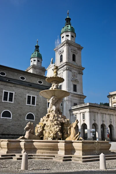 Plaza Residenzplatz, Salzburgo, Austria — Foto de Stock