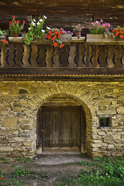 Casa porta, Stubing, Áustria — Fotografia de Stock
